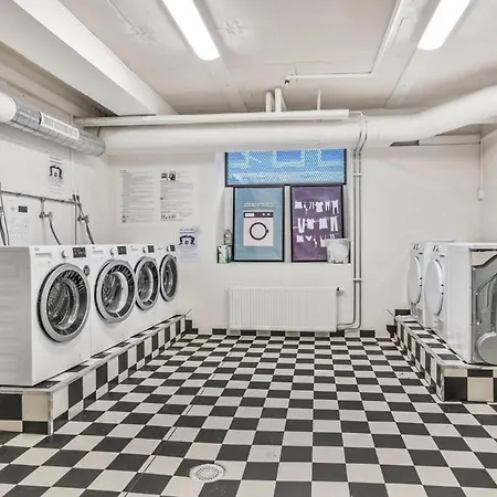 شقة Near And Life