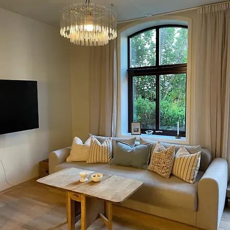 Near And Life Apartment *