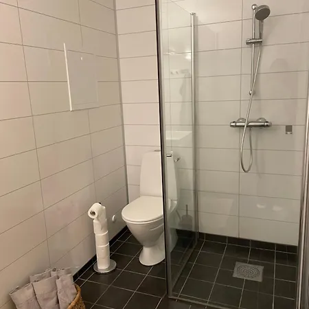 Near And Life كريستينساند