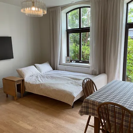 Near And Life * كريستينساند